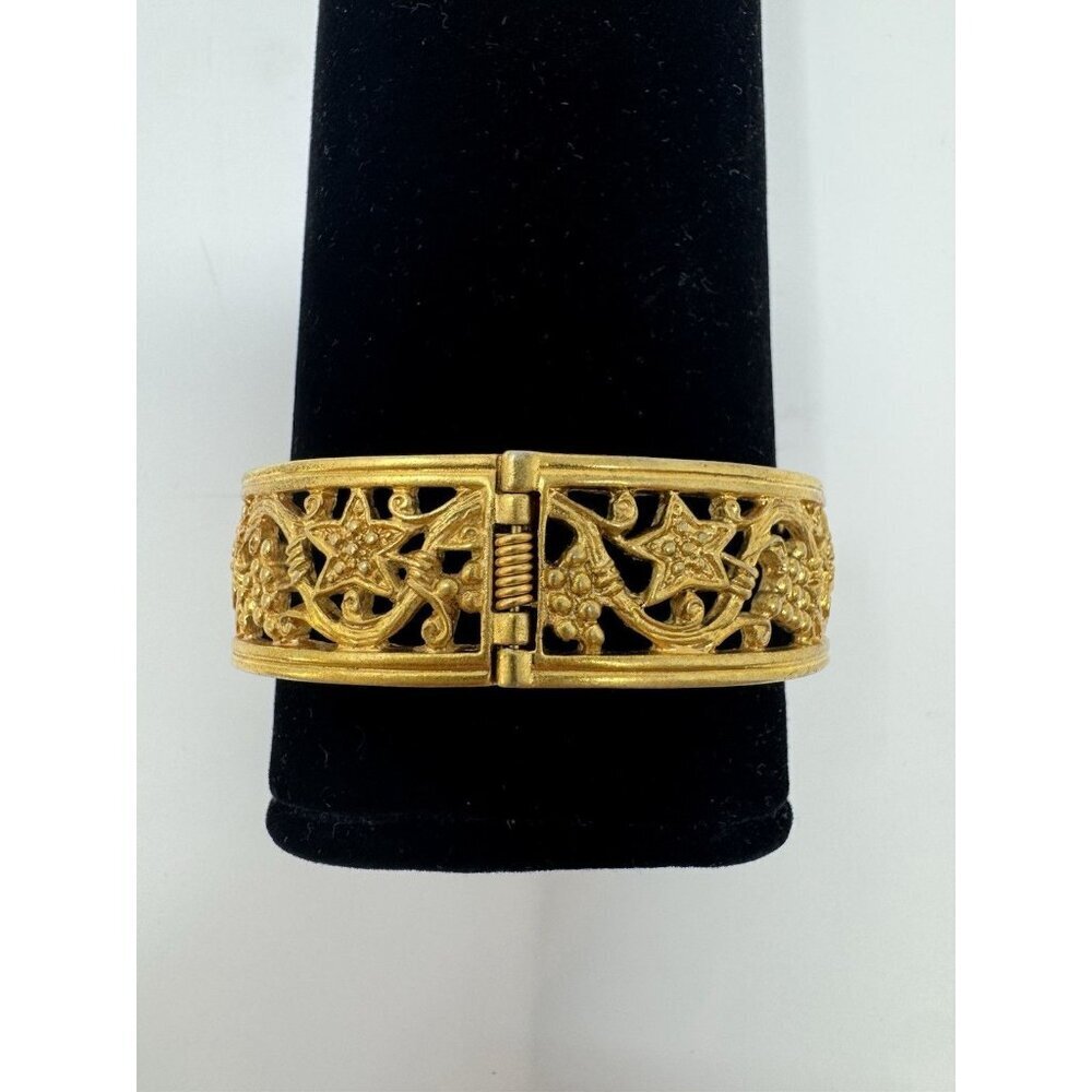 Vtg Metropolitan Museum of Art Gold Tone Byzantine Grapevine Pin/Hinge Bracelet - Picture 6 of 7